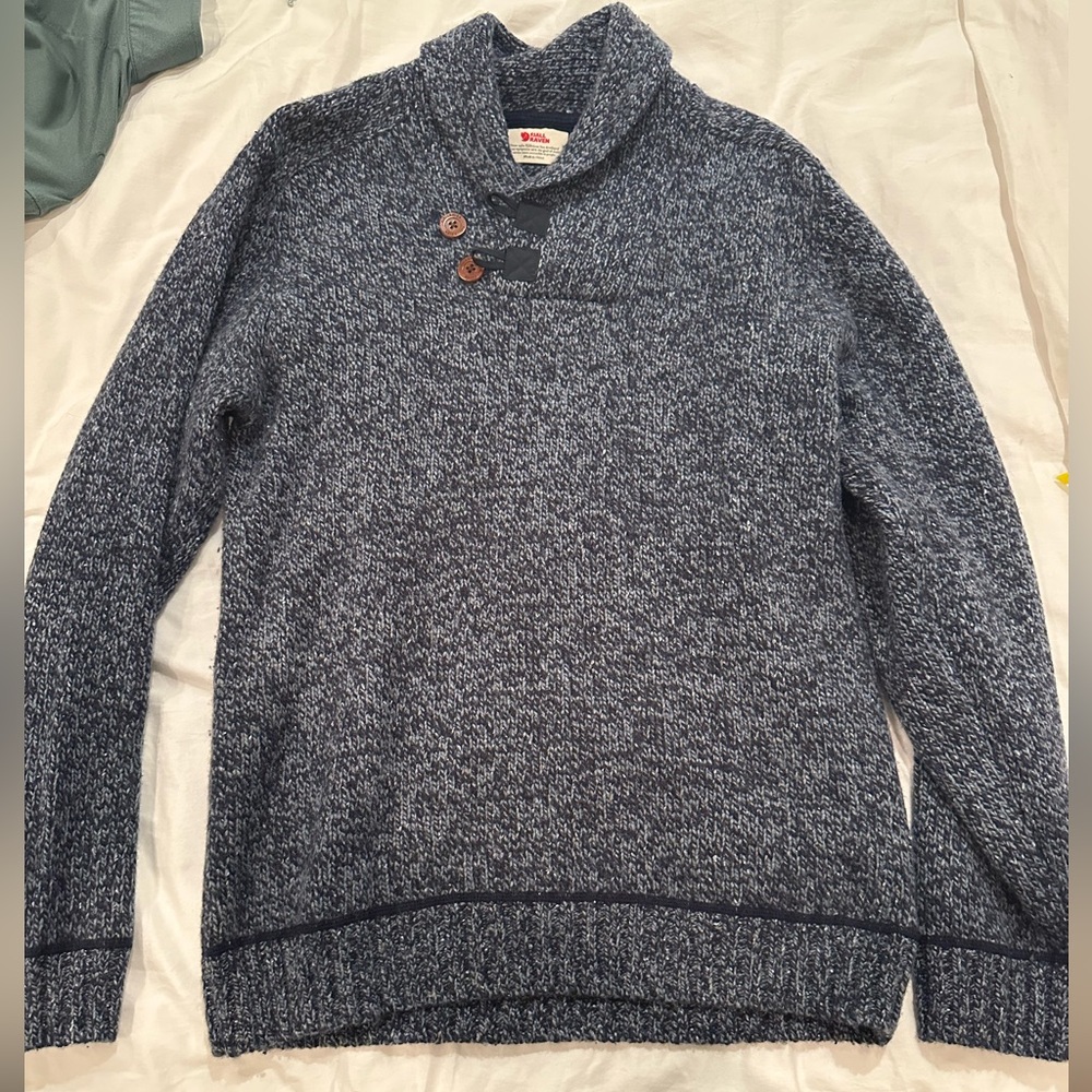 Fjallraven sweater